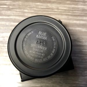 MAC Spellbinder magnetic eyeshadow